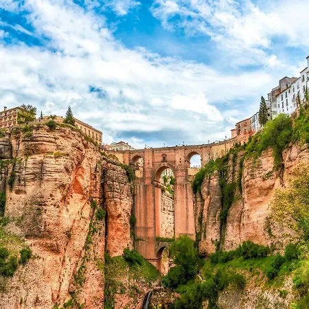 Nyaraló Cozy Town House With Terrace And Free Wifi *