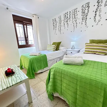 Holiday home Cozy Town House With Terrace And Free Wifi