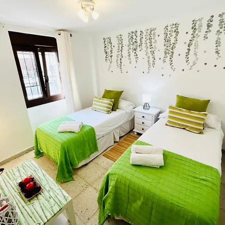 Cozy Town House With Terrace And Free Wifi Ronda