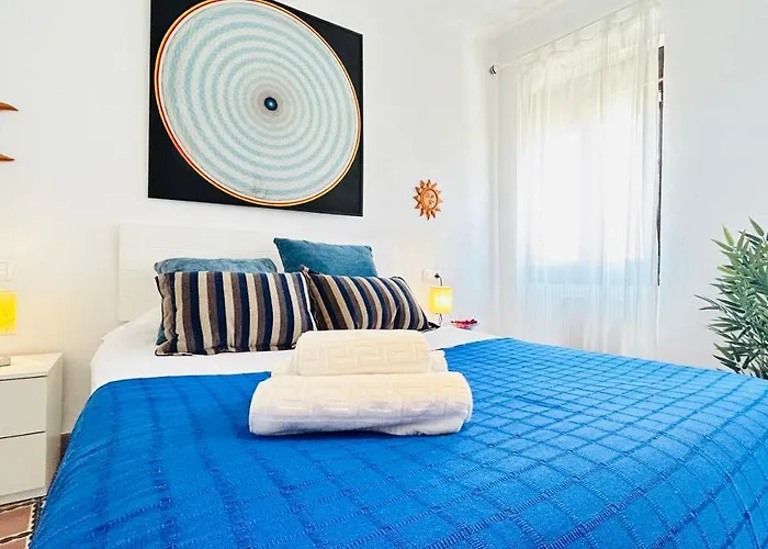 Cozy Town House With Terrace And Free Wifi * روندا