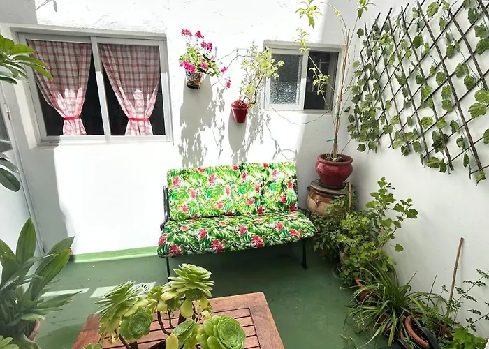 Cozy Town House With Terrace And Free Wifi 龙达